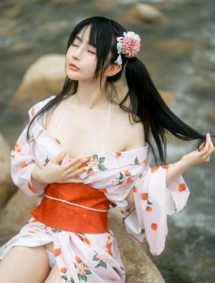 久久久久免费看少妇喷水大片_超清最新电影在线观看