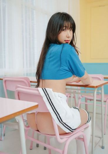 一边膜上面一边膜下面韩国_HD电影在线观看