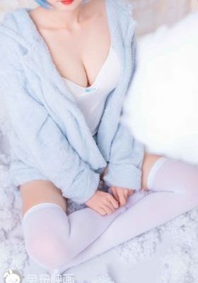 高h喷水荡肉爽文公交车视频_西瓜视频在线观看