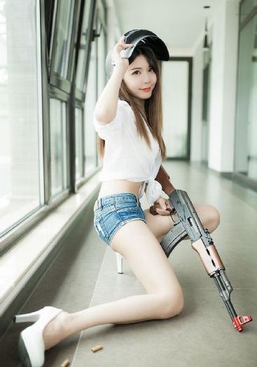 美女脱个精光露屁股的视频_BD国语日本电影免费