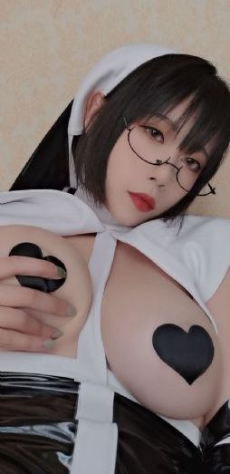 被女同学玩我下面_BD国语免费高清观看