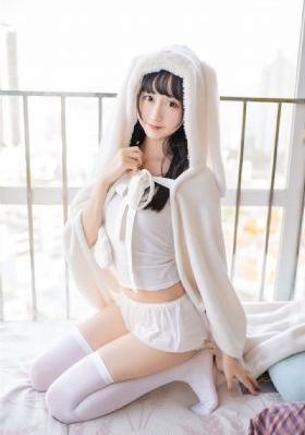 美女毛片区_国产在线视频